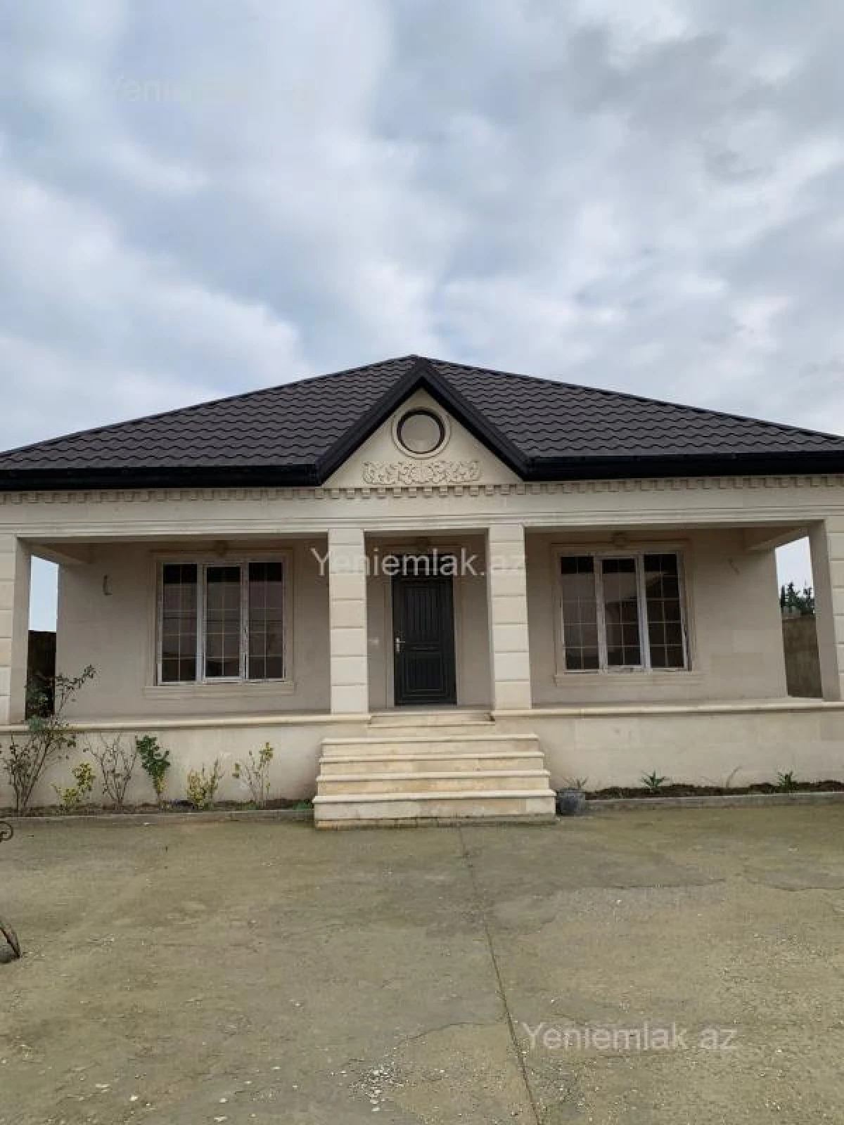 Satılır 3 otaqlı həyət evi 90 m²