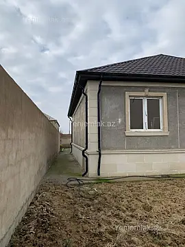 Satılır 3 otaqlı həyət evi 90 m²