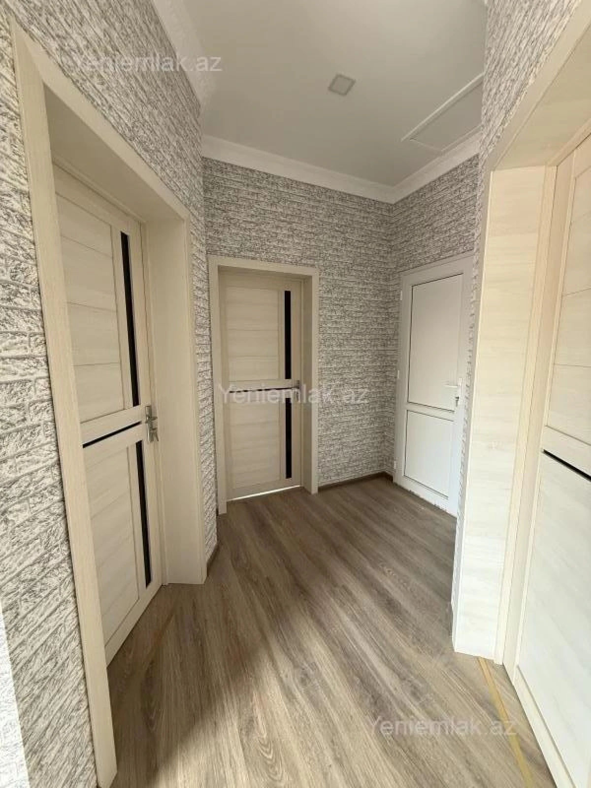 Satılır 3 otaqlı həyət evi 80 m²