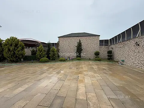 Satılır 5 otaqlı həyət evi 400 m²
