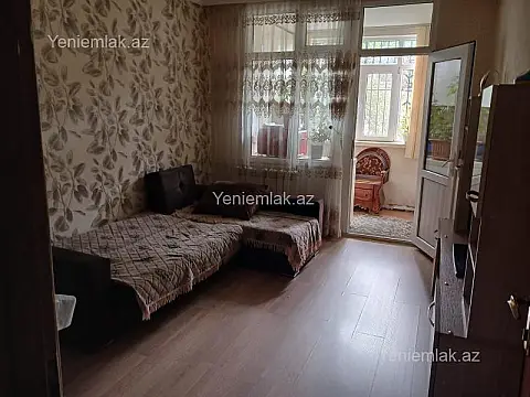 Satılır 5 otaqlı köhnə tikili 131 m²