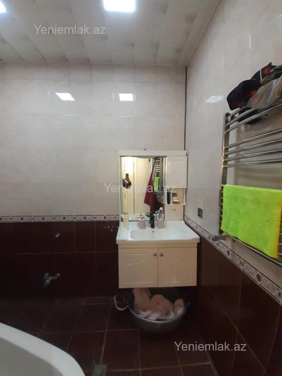 Satılır 3 otaqlı yeni tikili 100 m²