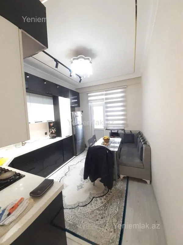 Satılır 3 otaqlı yeni tikili 100 m²