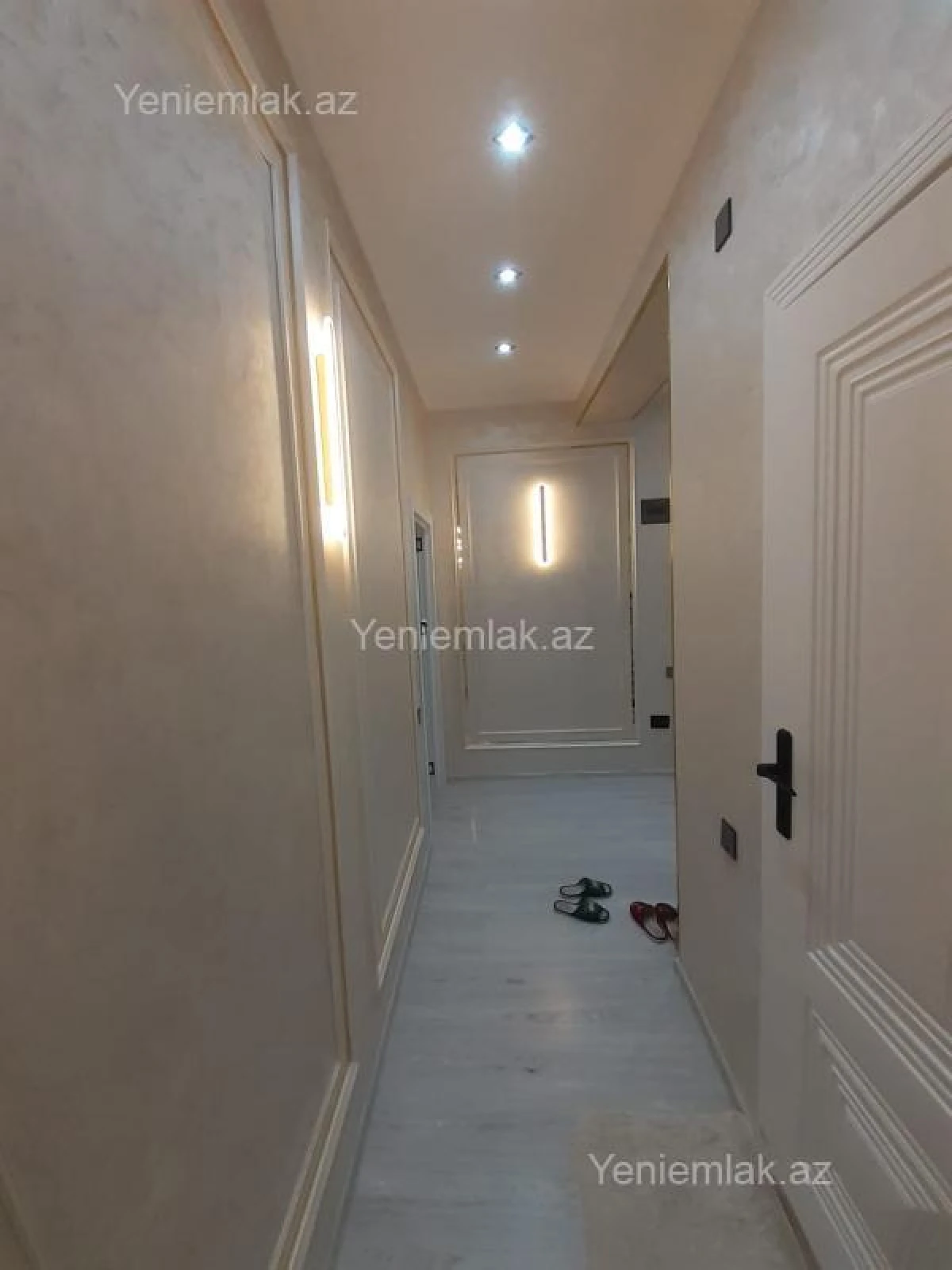 Satılır 3 otaqlı yeni tikili 100 m²