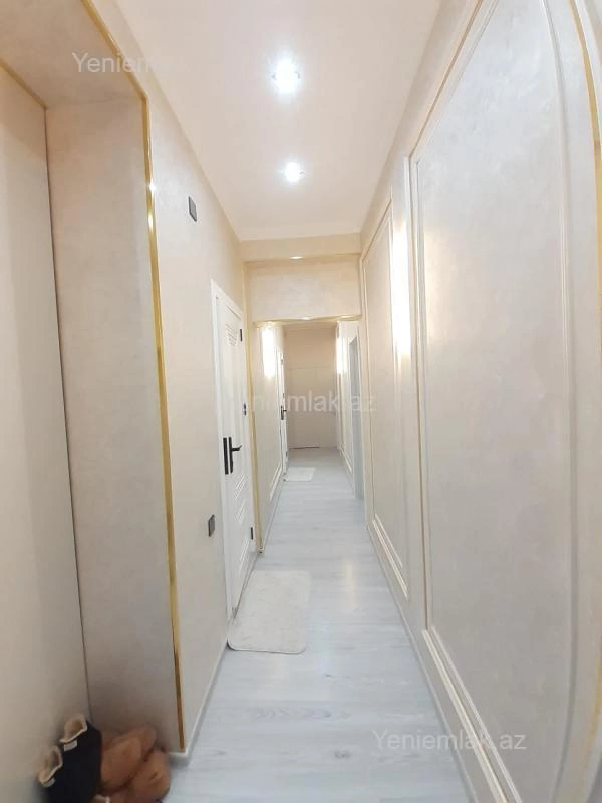 Satılır 3 otaqlı yeni tikili 100 m²