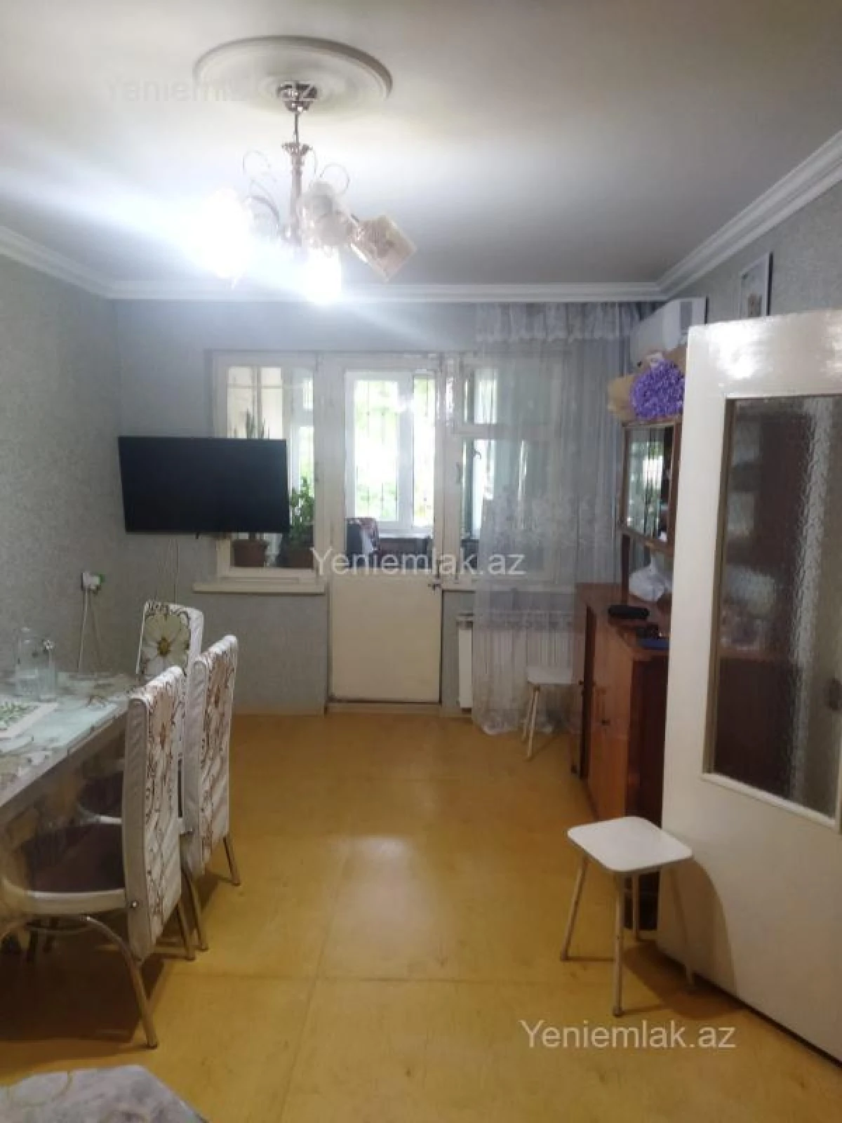 Satılır 2 otaqlı köhnə tikili 50 m²