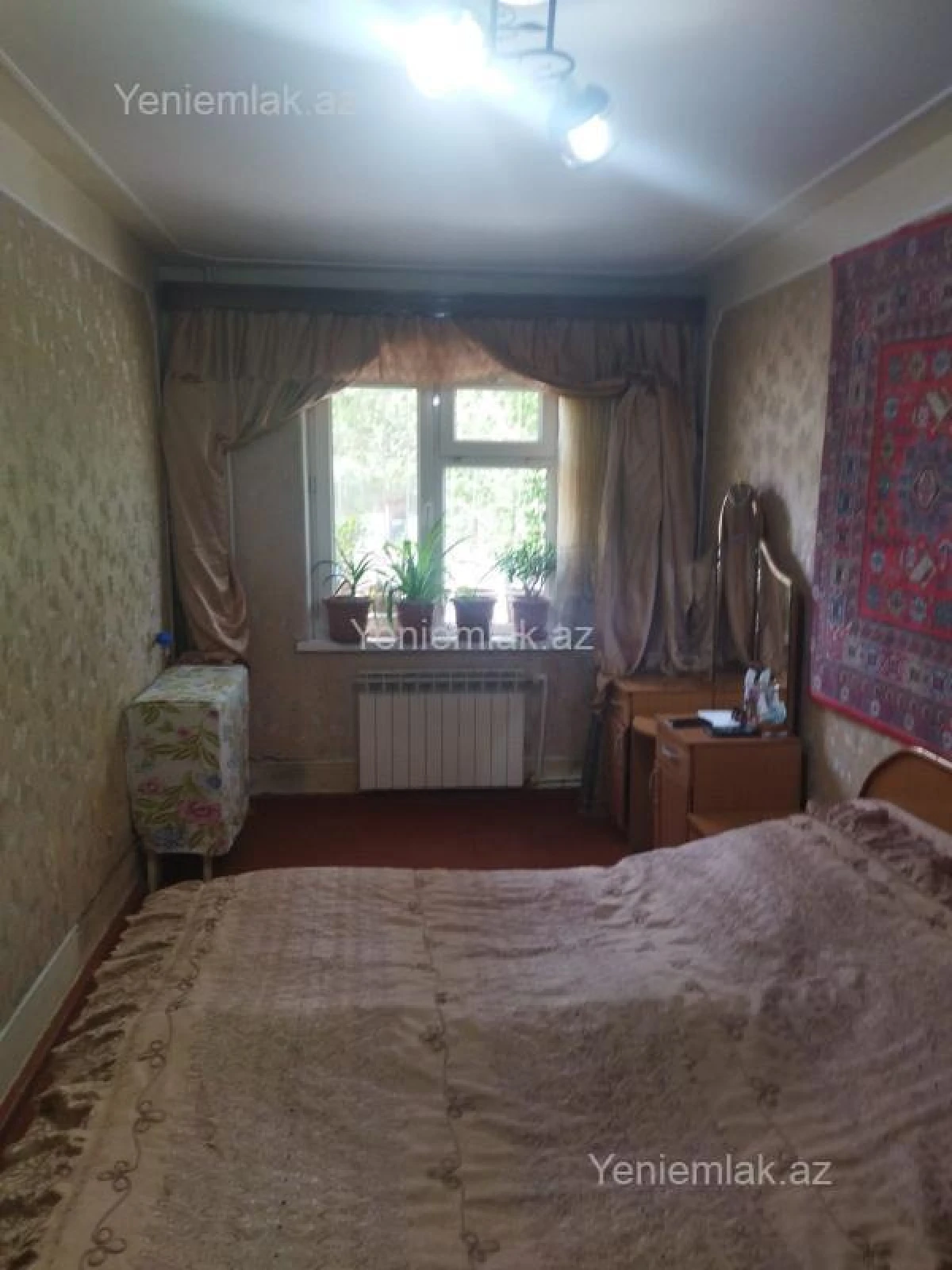 Satılır 2 otaqlı köhnə tikili 50 m²