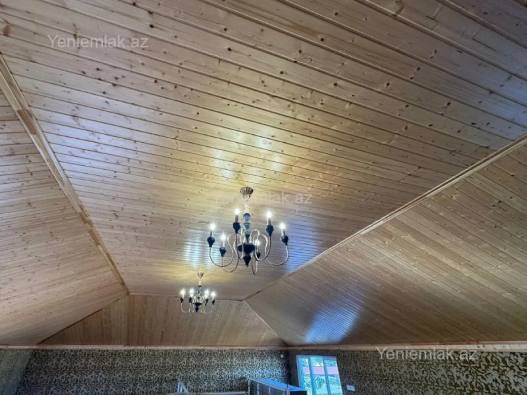 Satılır 4 otaqlı həyət evi 200 m²