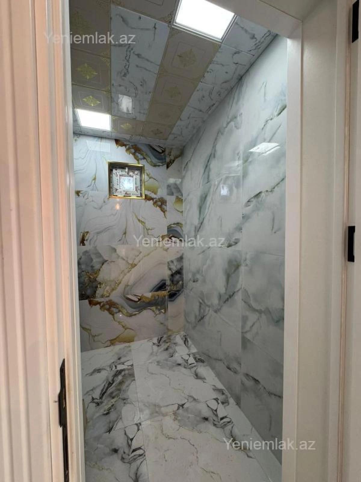 Satılır 4 otaqlı həyət evi 200 m²