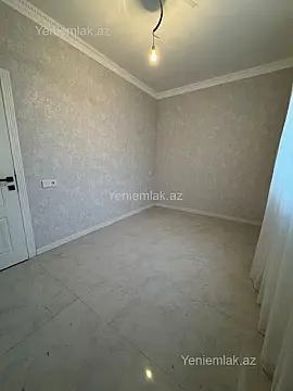 Satılır 4 otaqlı həyət evi 200 m²