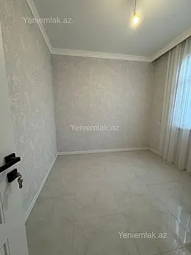 Satılır 4 otaqlı həyət evi 200 m²