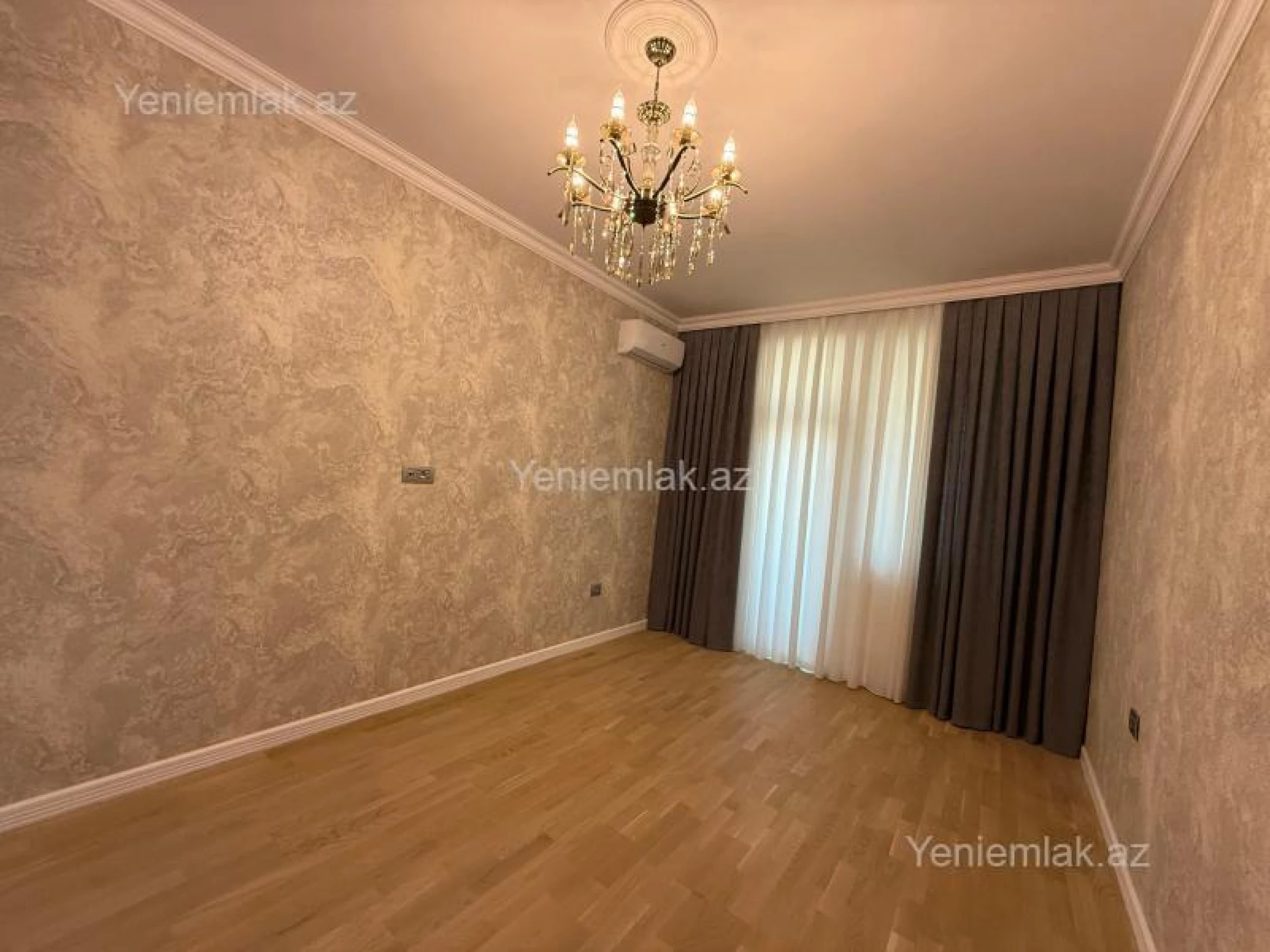 Satılır 3 otaqlı yeni tikili 100 m²