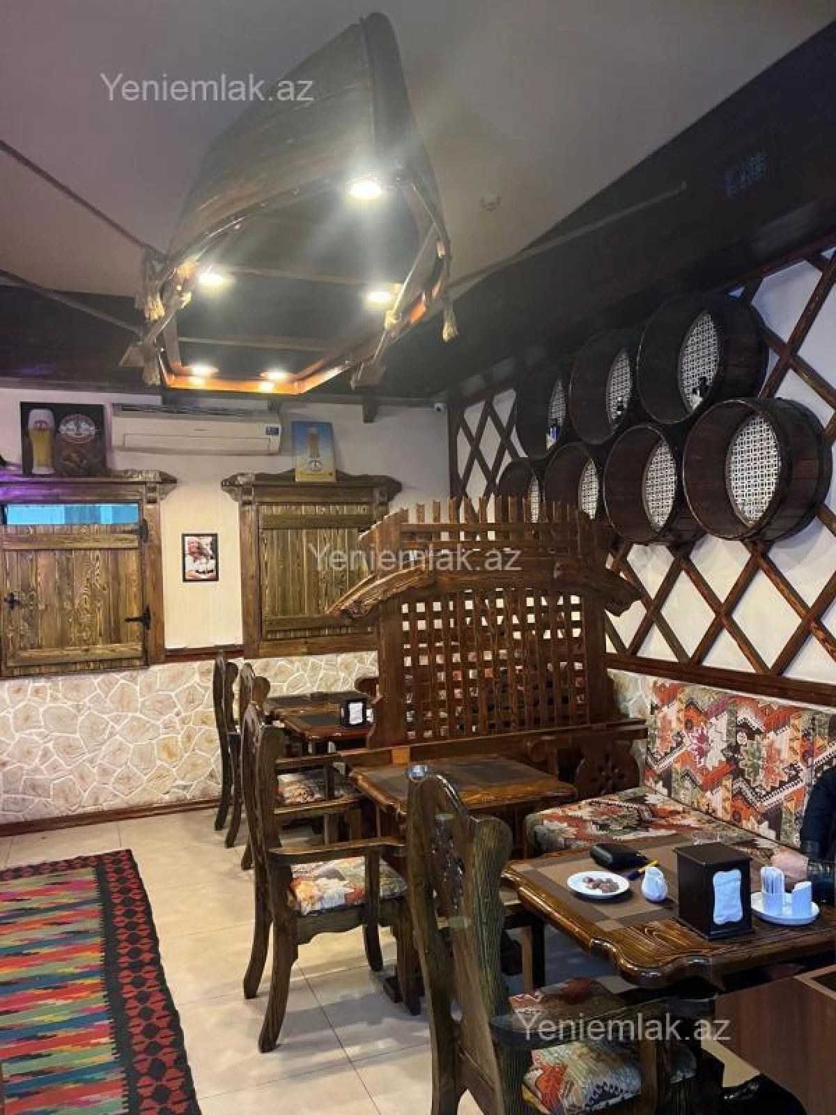 Satılır 8 otaqlı obyekt 250 m²