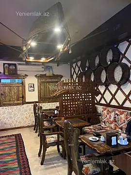 Satılır 8 otaqlı obyekt 250 m²