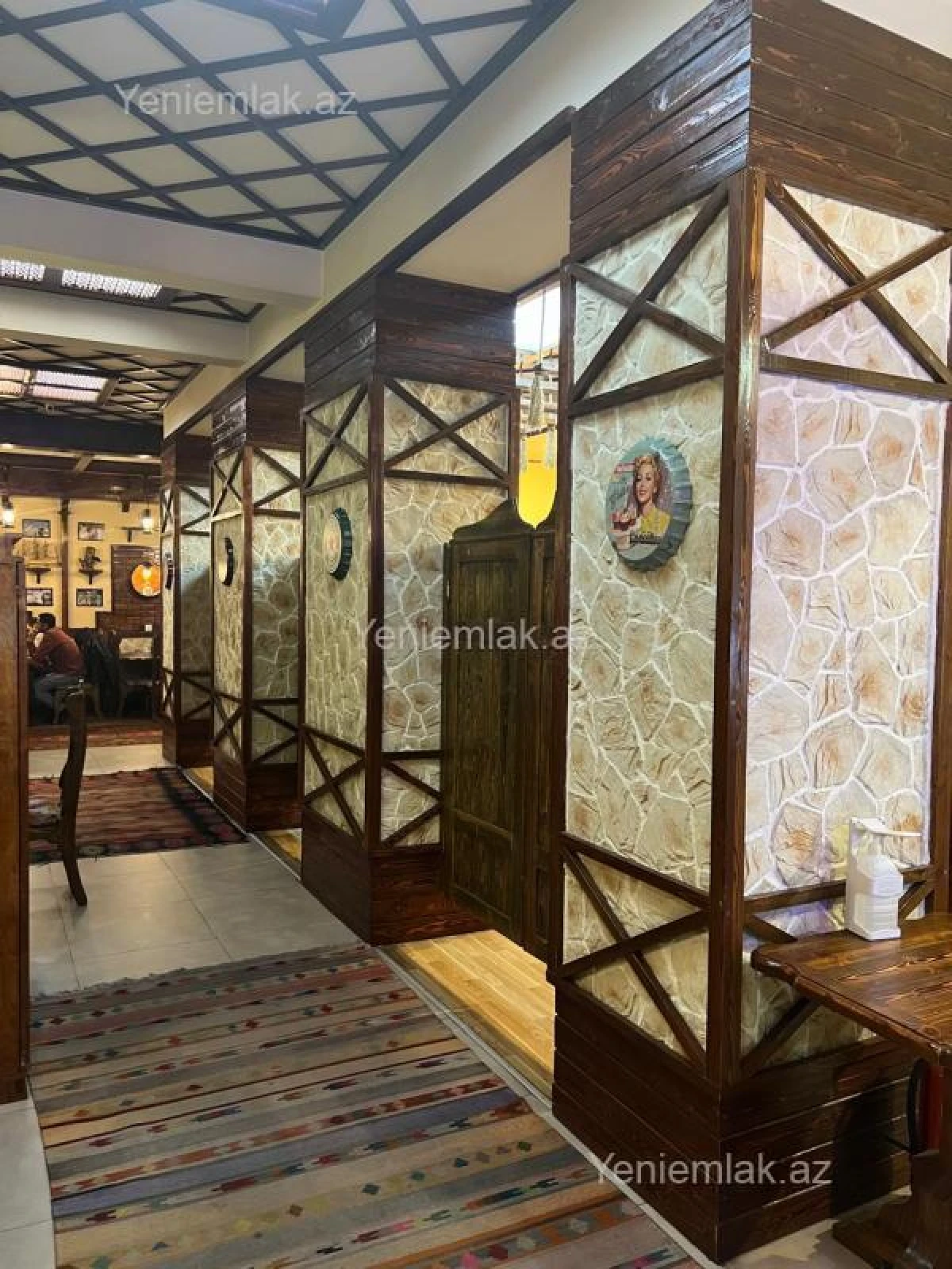 Satılır 8 otaqlı obyekt 250 m²