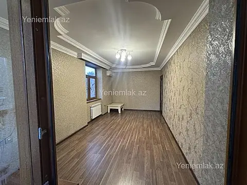 Satılır 1 otaqlı köhnə tikili 48 m²