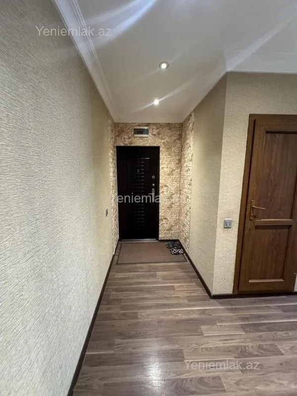 Satılır 1 otaqlı köhnə tikili 48 m²