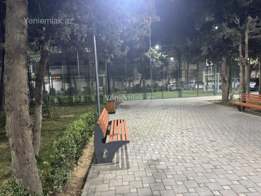 Satılır 1 otaqlı köhnə tikili 48 m²