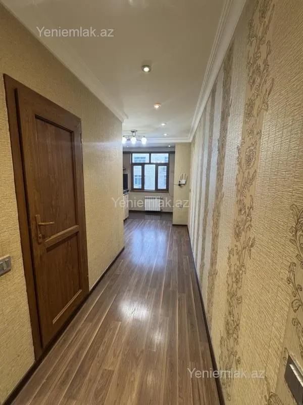 Satılır 1 otaqlı köhnə tikili 48 m²