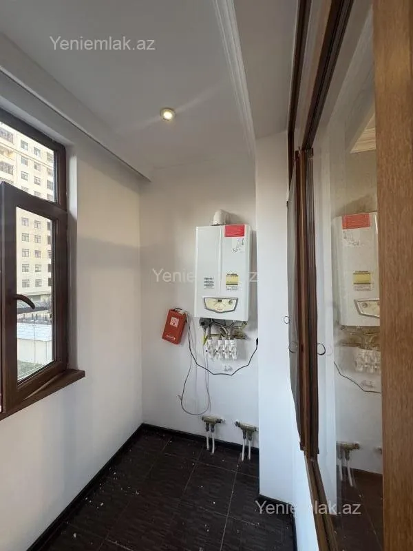 Satılır 1 otaqlı köhnə tikili 48 m²