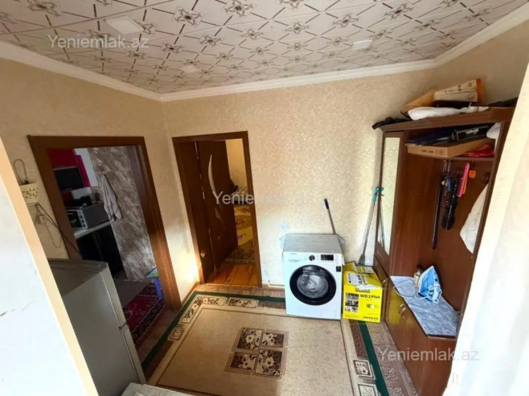 Satılır 2 otaqlı köhnə tikili 60 m²