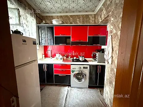 Satılır 2 otaqlı köhnə tikili 60 m²