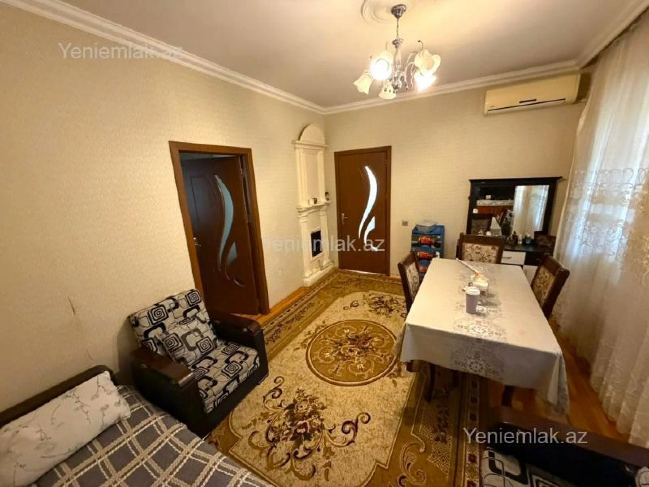 Satılır 2 otaqlı köhnə tikili 60 m²