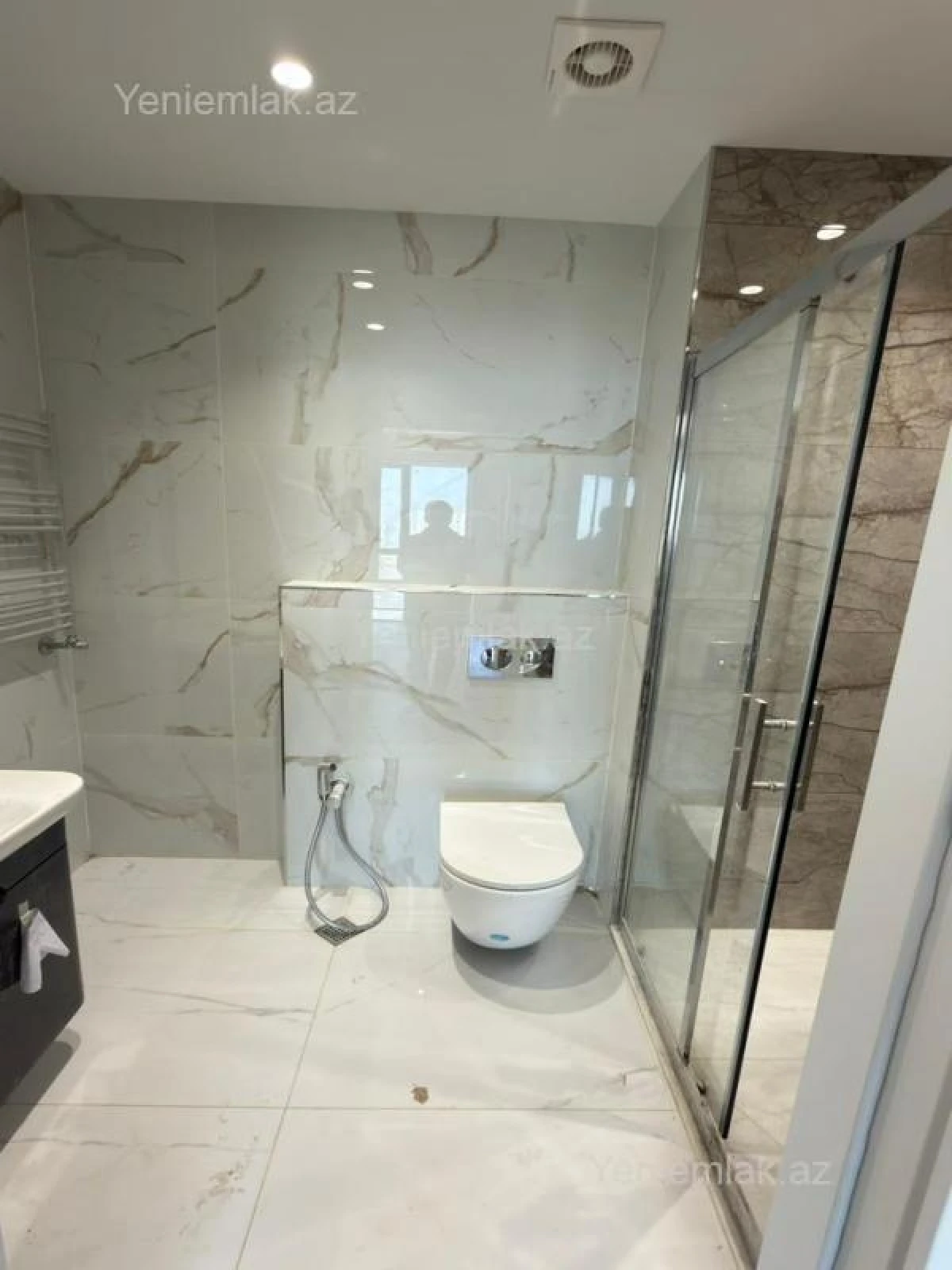 Satılır 4 otaqlı yeni tikili 124 m²