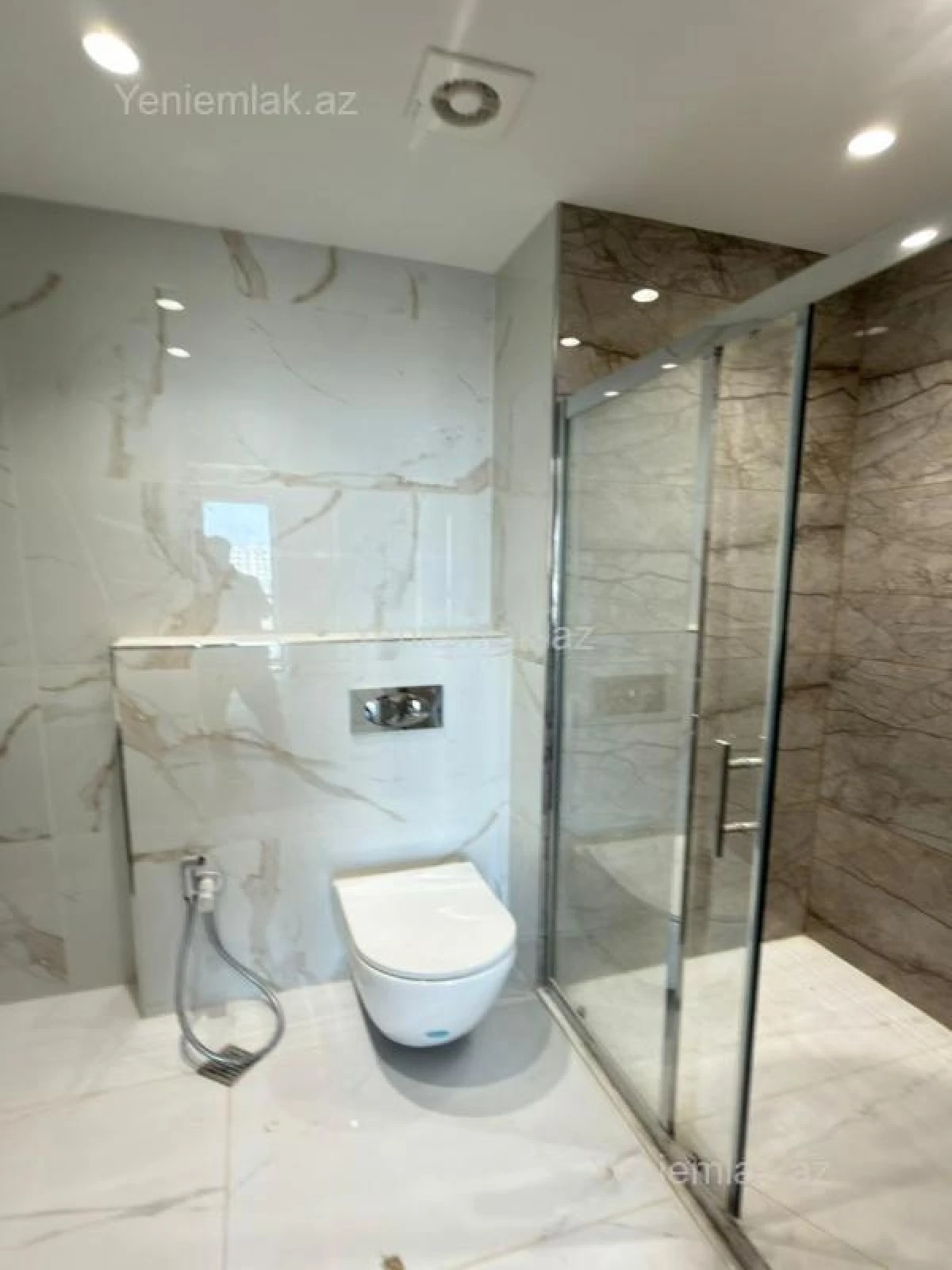 Satılır 4 otaqlı yeni tikili 124 m²