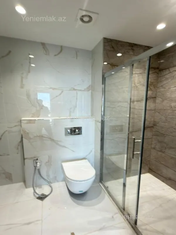 Satılır 4 otaqlı yeni tikili 124 m²