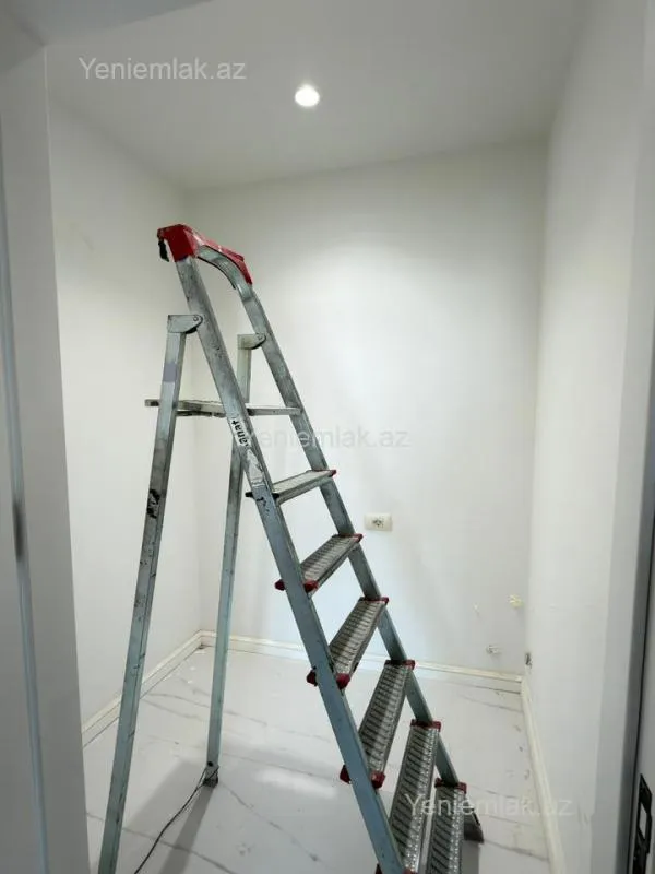 Satılır 4 otaqlı yeni tikili 124 m²