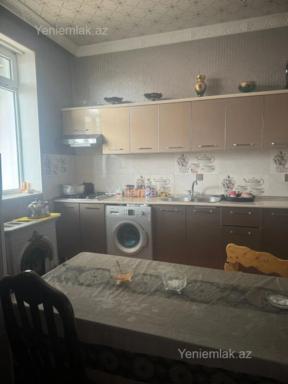 Satılır 5 otaqlı həyət evi 200 m²