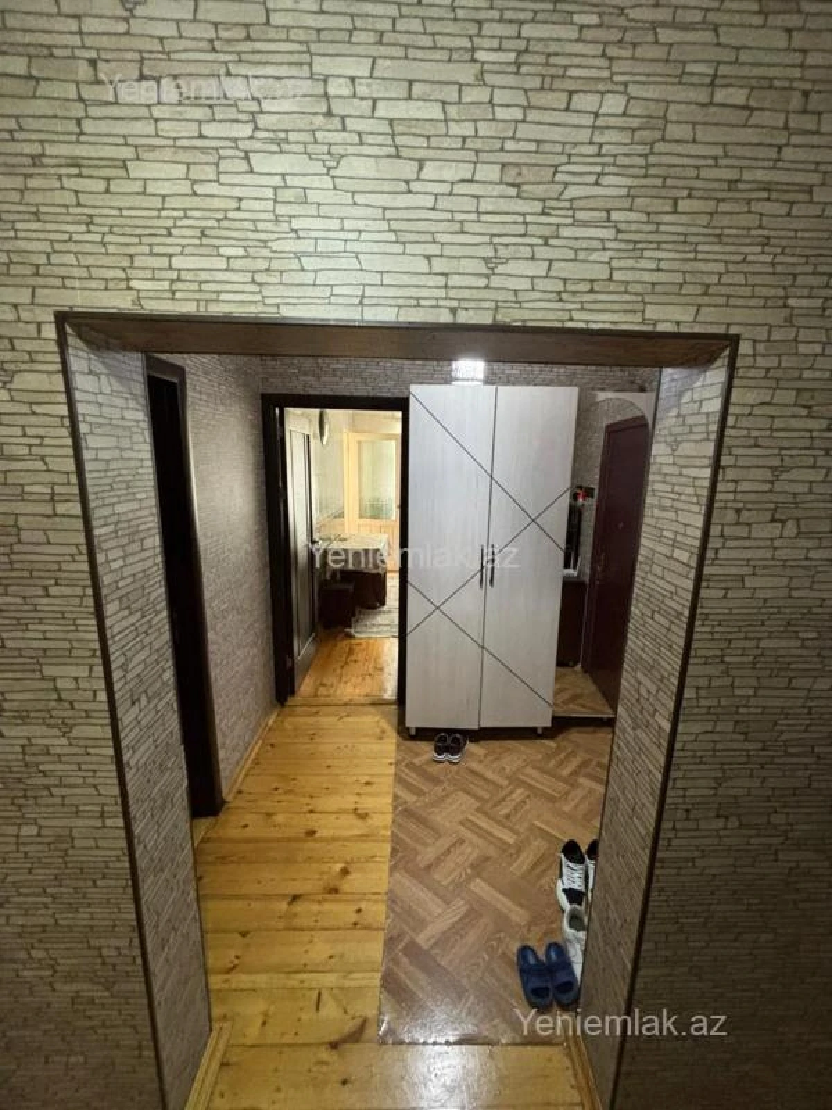 Satılır 3 otaqlı köhnə tikili 72 m²