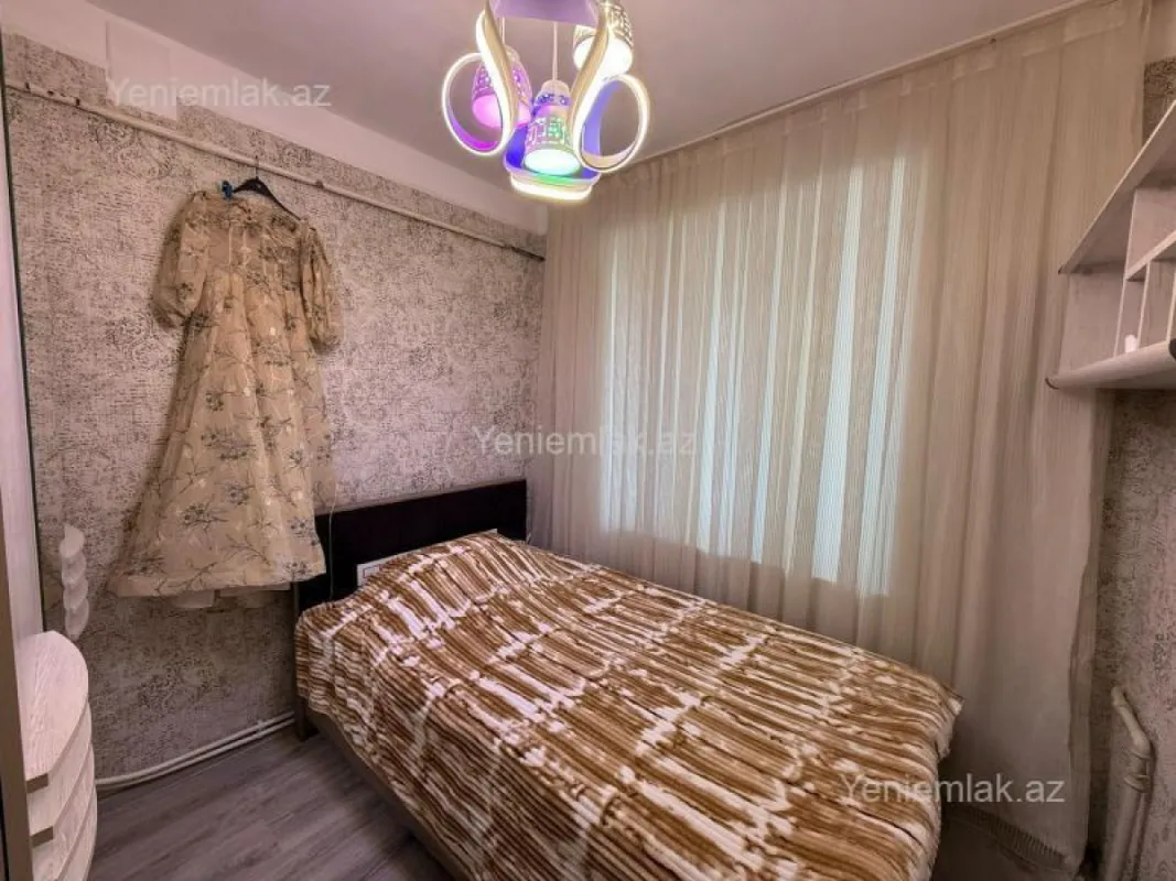Satılır 3 otaqlı köhnə tikili 65 m²