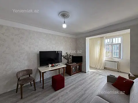 Satılır 3 otaqlı köhnə tikili 65 m² — Bakı, Nizami 3 otaq 65.00 m²