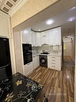 Satılır 3 otaqlı köhnə tikili 85 m²