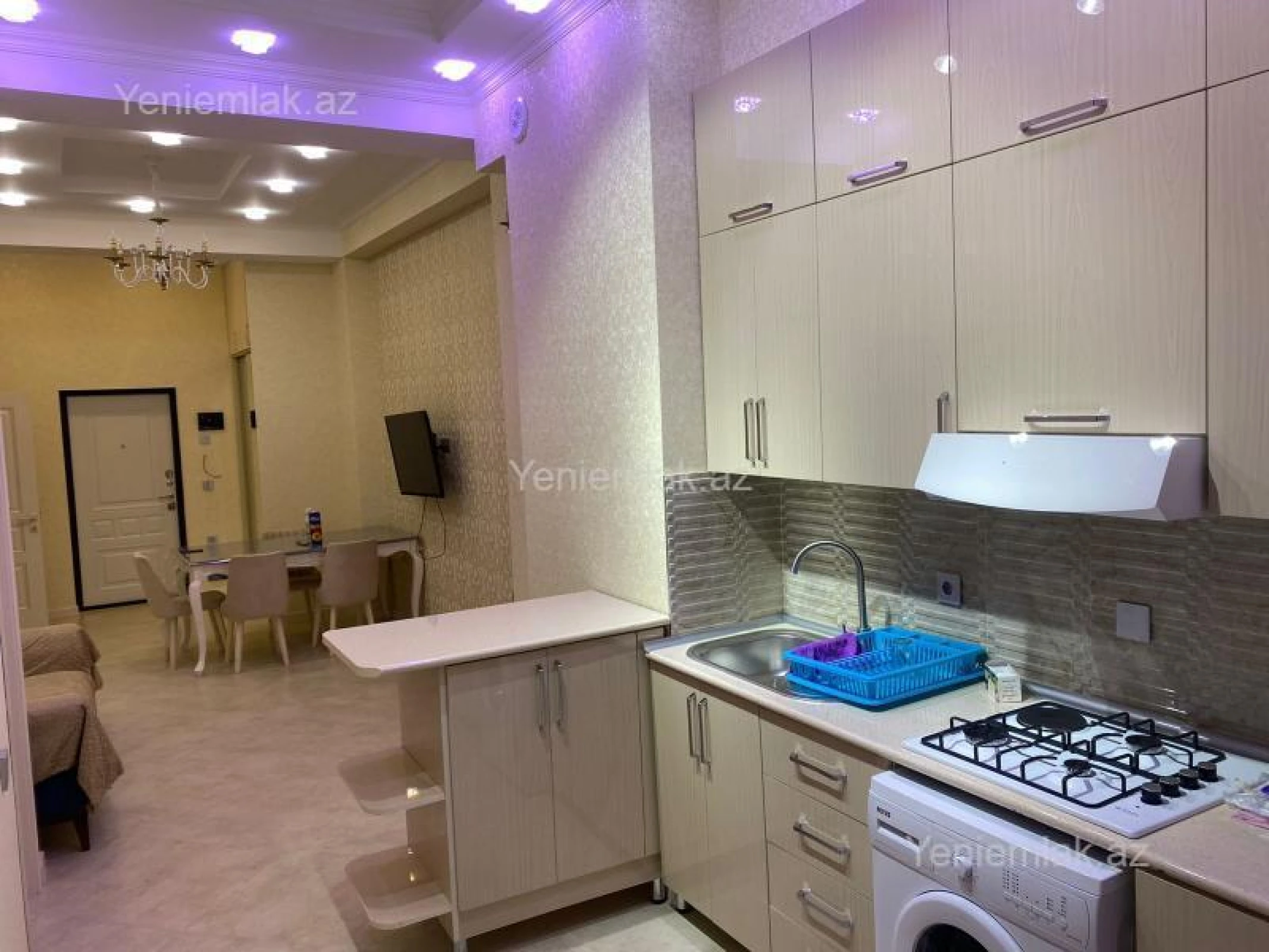 Satılır 3 otaqlı yeni tikili 70 m²