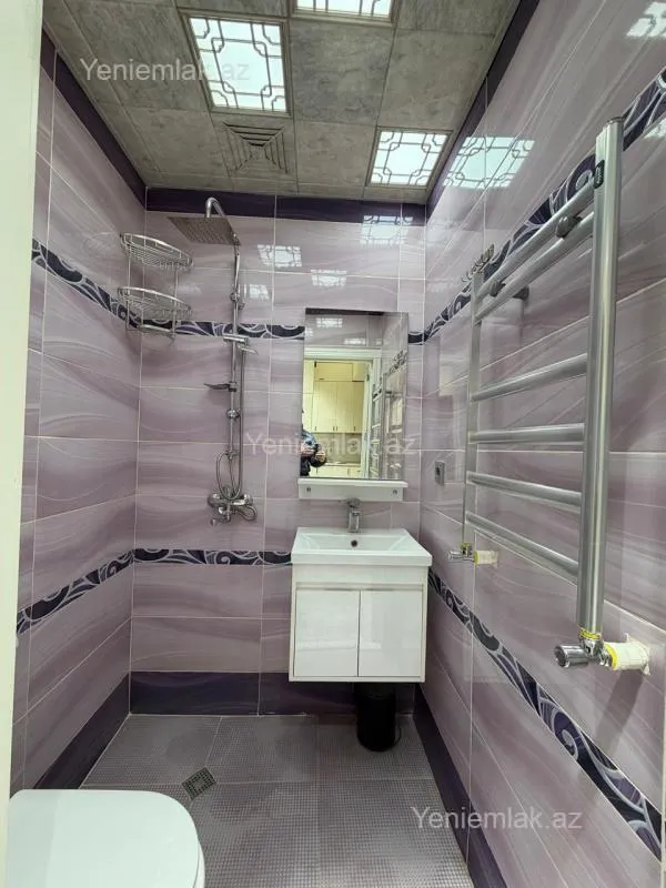 Satılır 2 otaqlı yeni tikili 50 m²