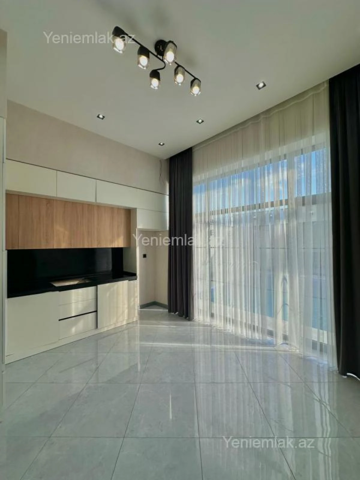 Satılır 4 otaqlı həyət evi 150 m²