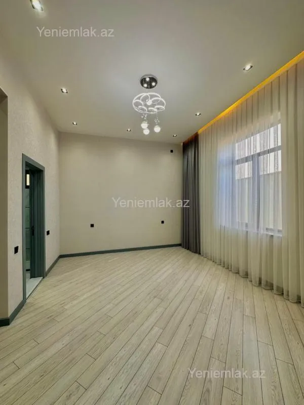 Satılır 4 otaqlı həyət evi 150 m²