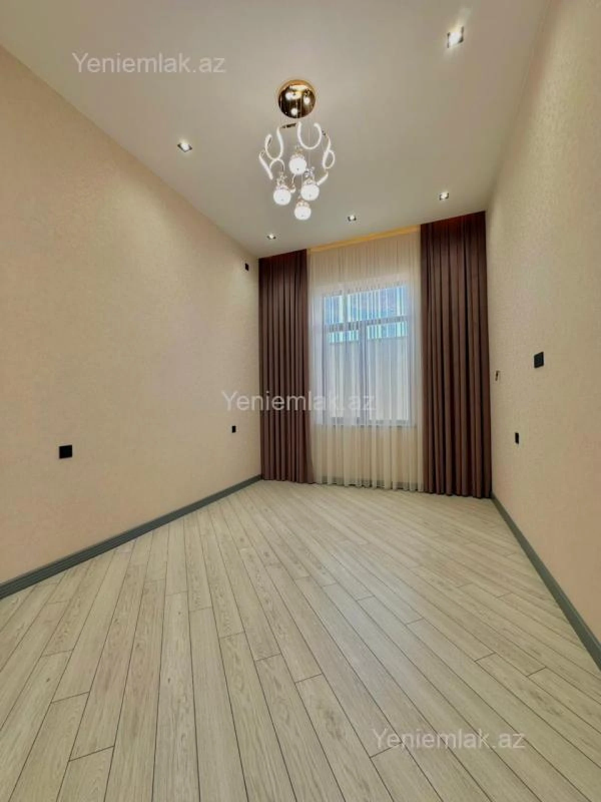Satılır 4 otaqlı həyət evi 150 m²