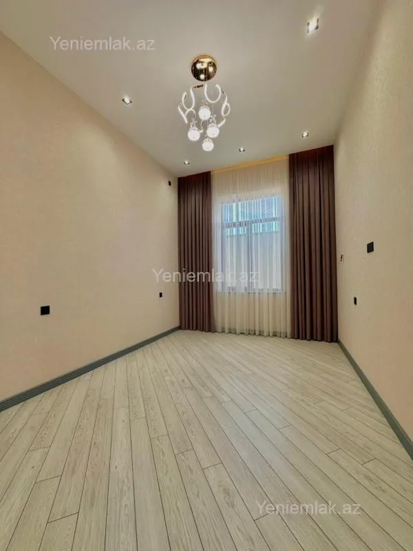 Satılır 4 otaqlı həyət evi 150 m²
