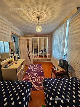 Satılır 2 otaqlı köhnə tikili 55 m²