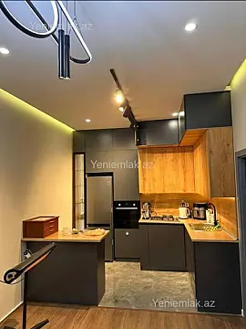 Satılır 2 otaqlı yeni tikili 70 m²