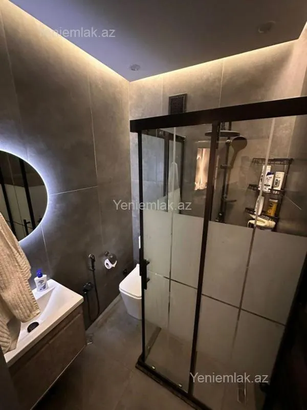 Satılır 2 otaqlı yeni tikili 70 m²