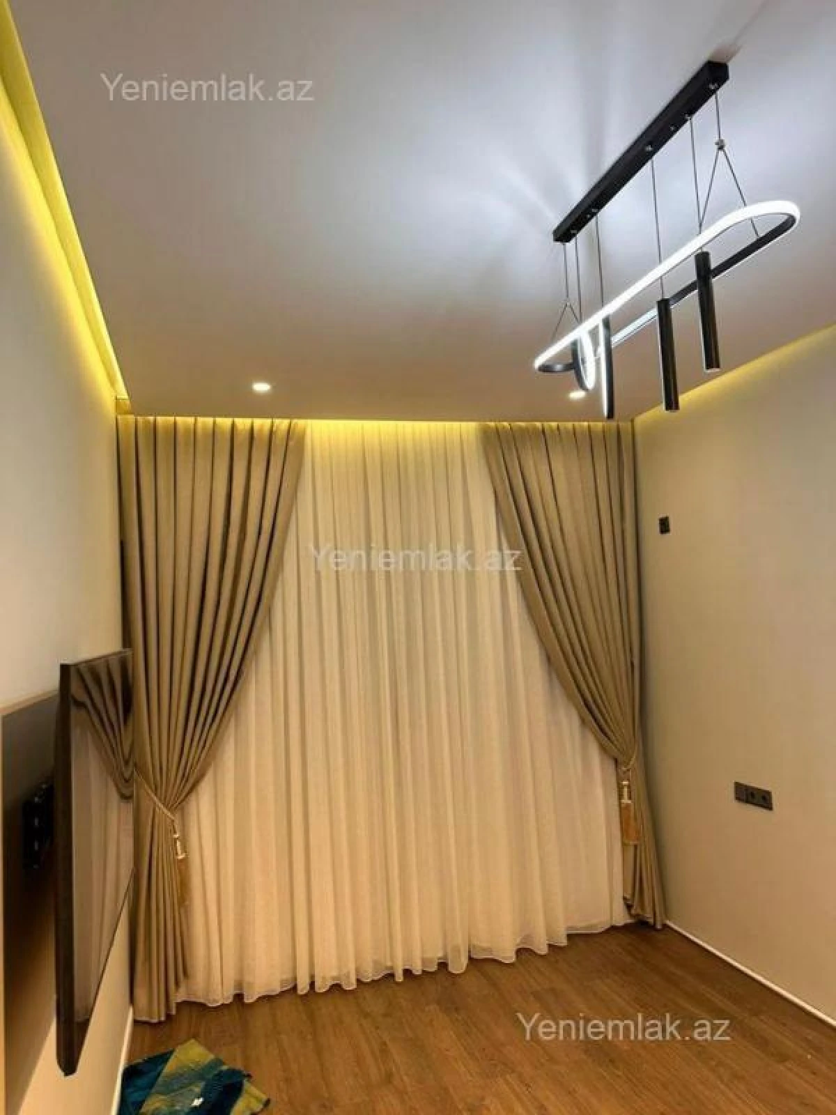 Satılır 2 otaqlı yeni tikili 70 m²