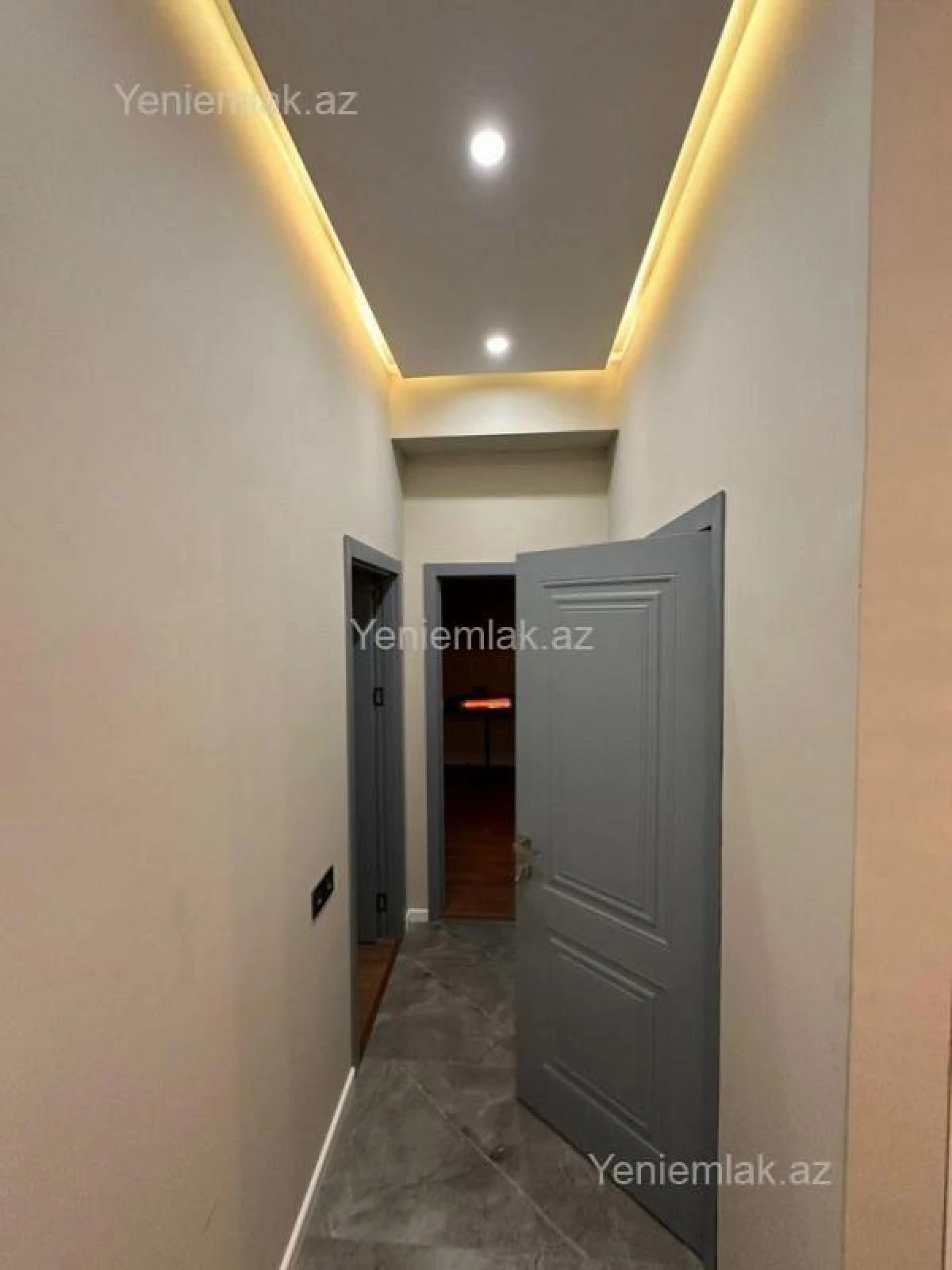 Satılır 2 otaqlı yeni tikili 70 m²