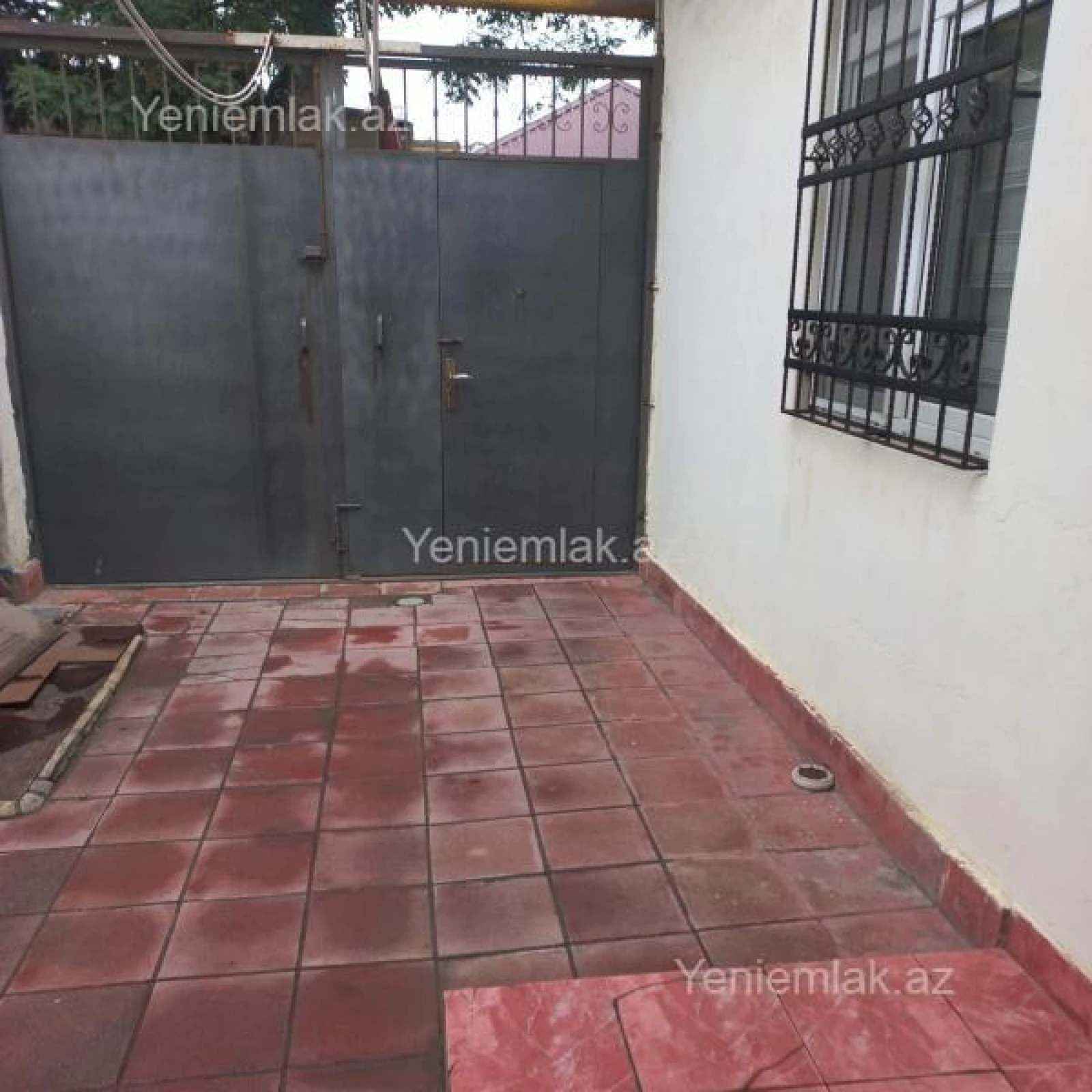 Satılır 3 otaqlı həyət evi 100 m²