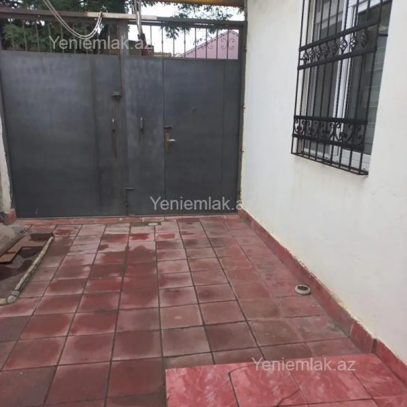 Satılır 3 otaqlı həyət evi 100 m²