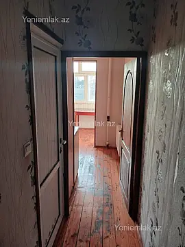 Satılır 3 otaqlı köhnə tikili 80 m²